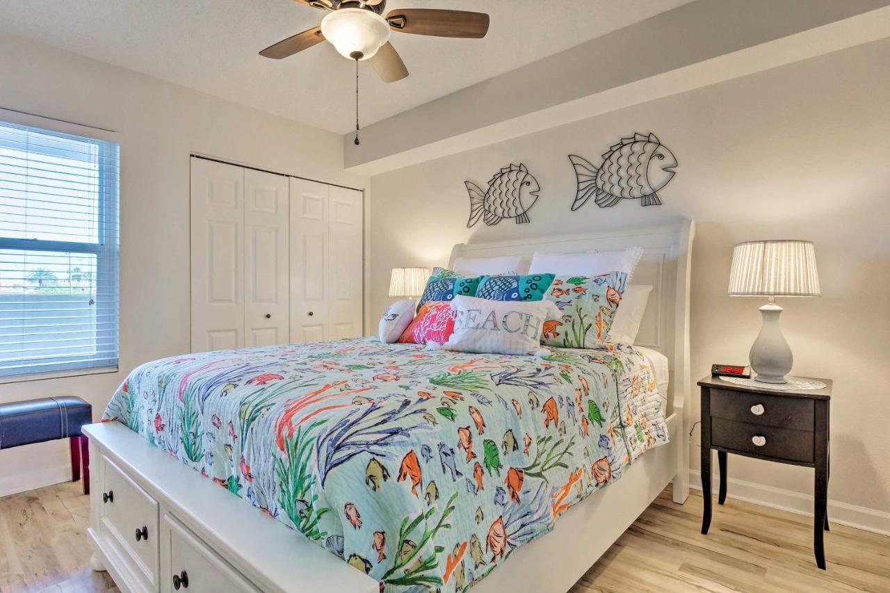 Snowbirds Retreat Walkable Destin Condo With View! Exterior photo